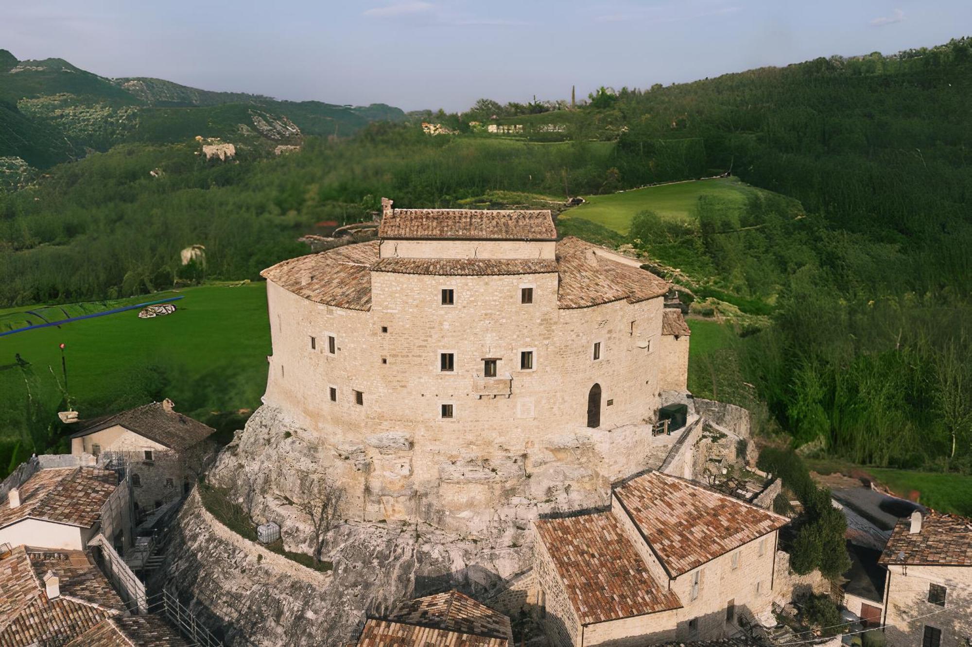 Castel Di Luco Hotel Acquasanta Terme Exterior photo